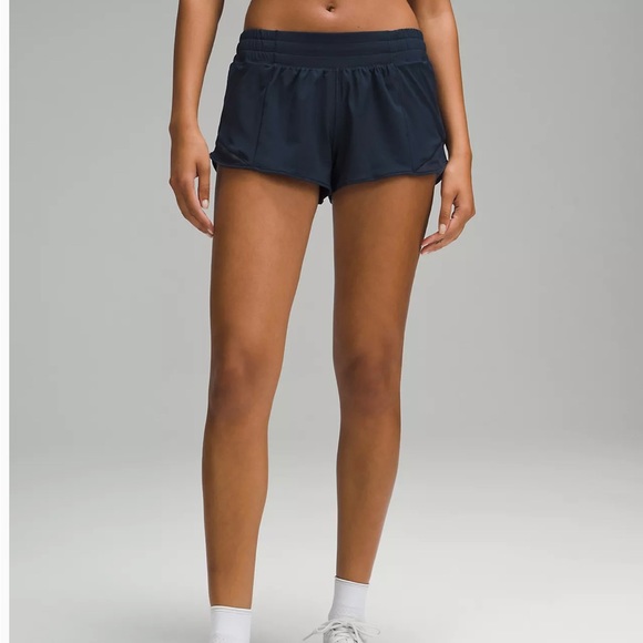 lululemon athletica Pants - Hotty Hot Low-Rise Lined Short 4" True Navy EUC Size 6 no rips tears or stains